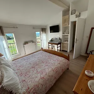 D'hotes De La Mure Bed & Breakfast